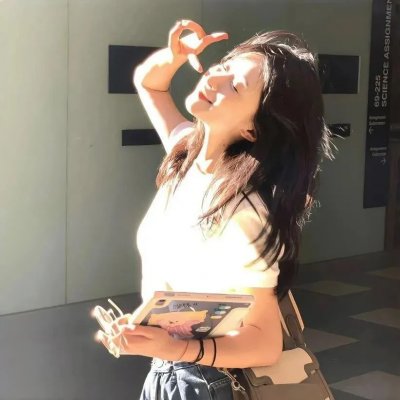 全民追女王